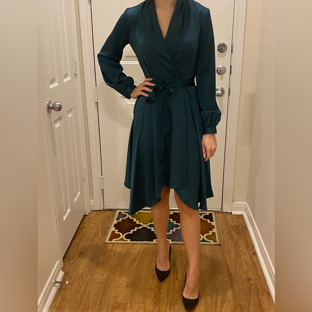 *BRAND NEW* Green Wrap Dress